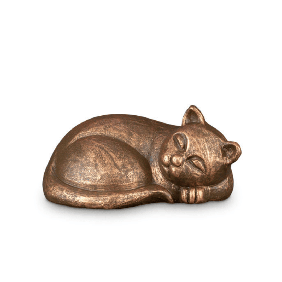 Keramikurne schlafende Katzen